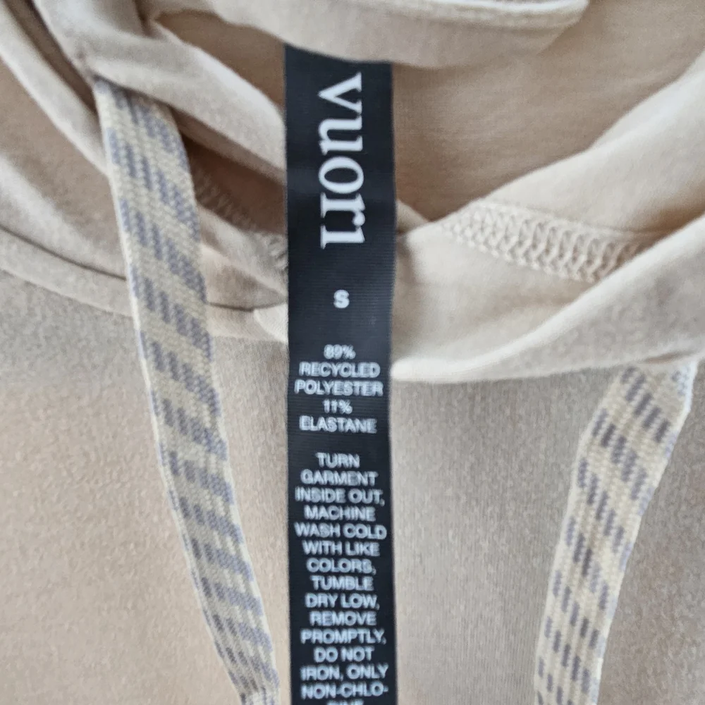 Vuori Halo Oversized Hoodie NWOT - Picture 8 of 9